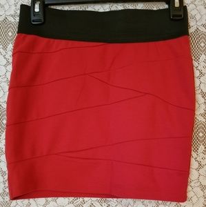 Red Guess Mini skirt